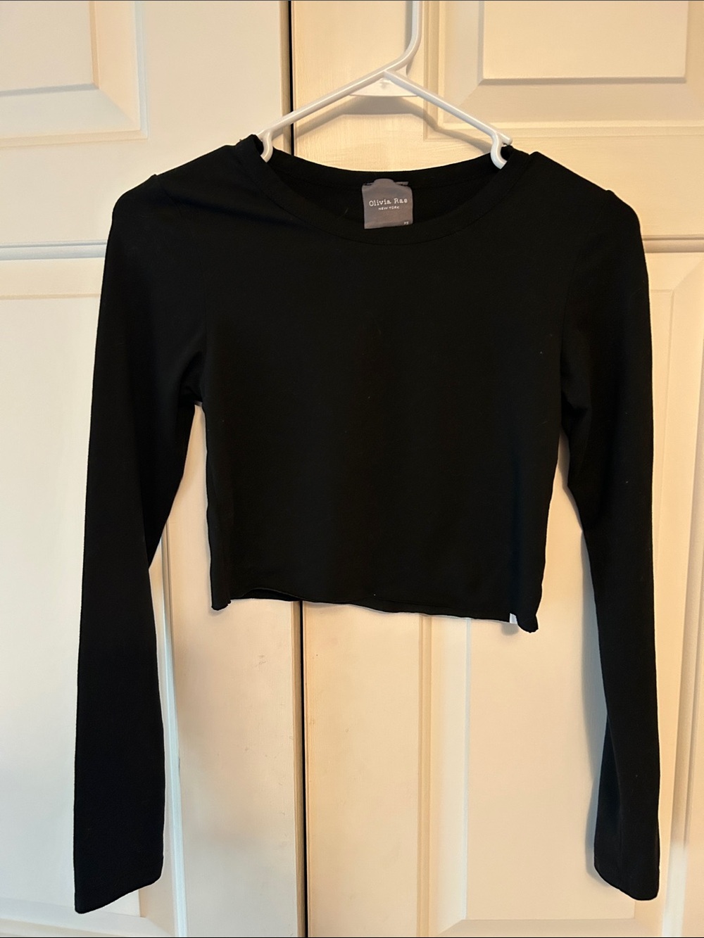 Olivia Rae Black Cropped Long-Sleeve Top